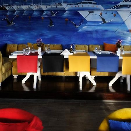 Alp Otel Restaurant Küçükkuyu Eksteriør bilde