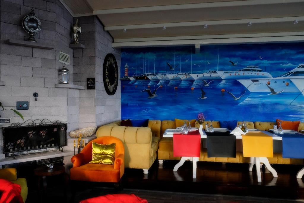 Alp Otel Restaurant Küçükkuyu Eksteriør bilde
