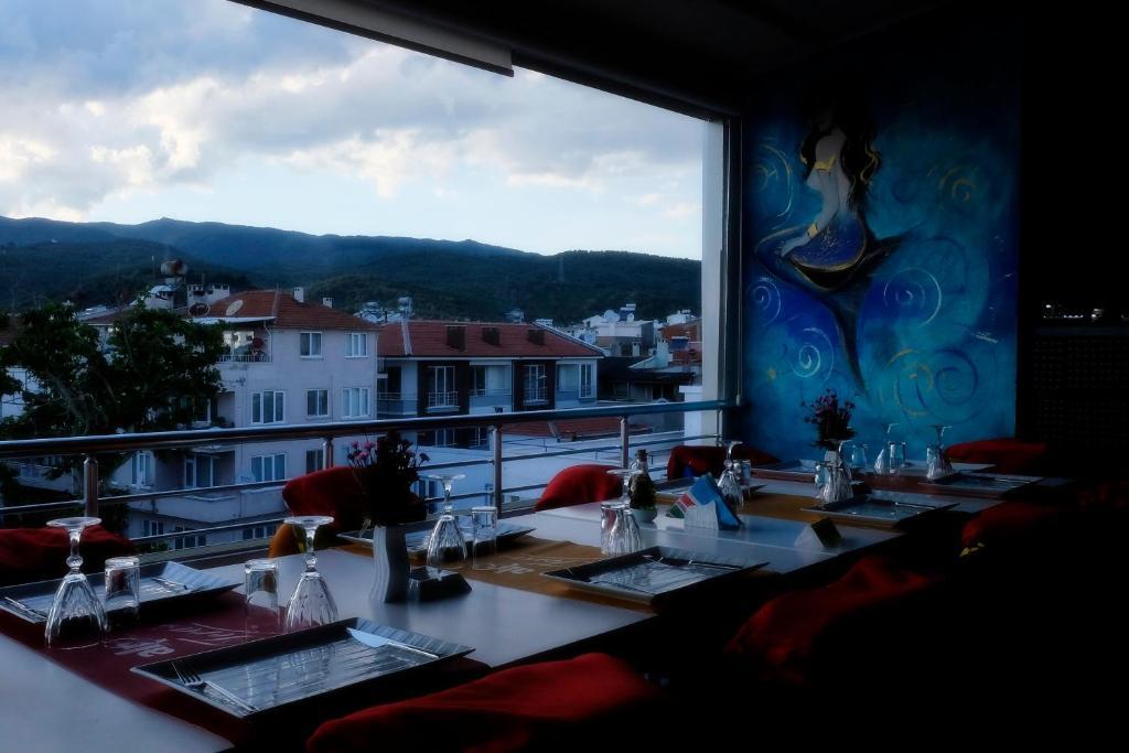 Alp Otel Restaurant Küçükkuyu Eksteriør bilde